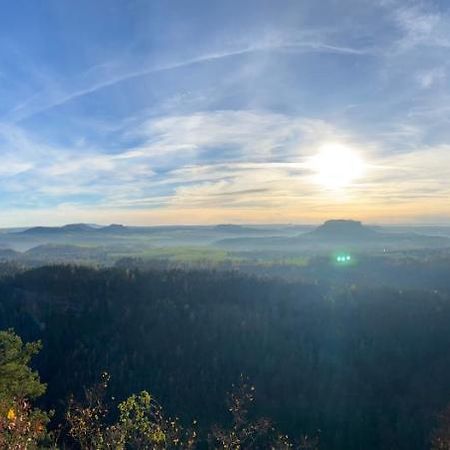 Am Fusse Zur Napoleonschanze Hohnstein Exteriör bild